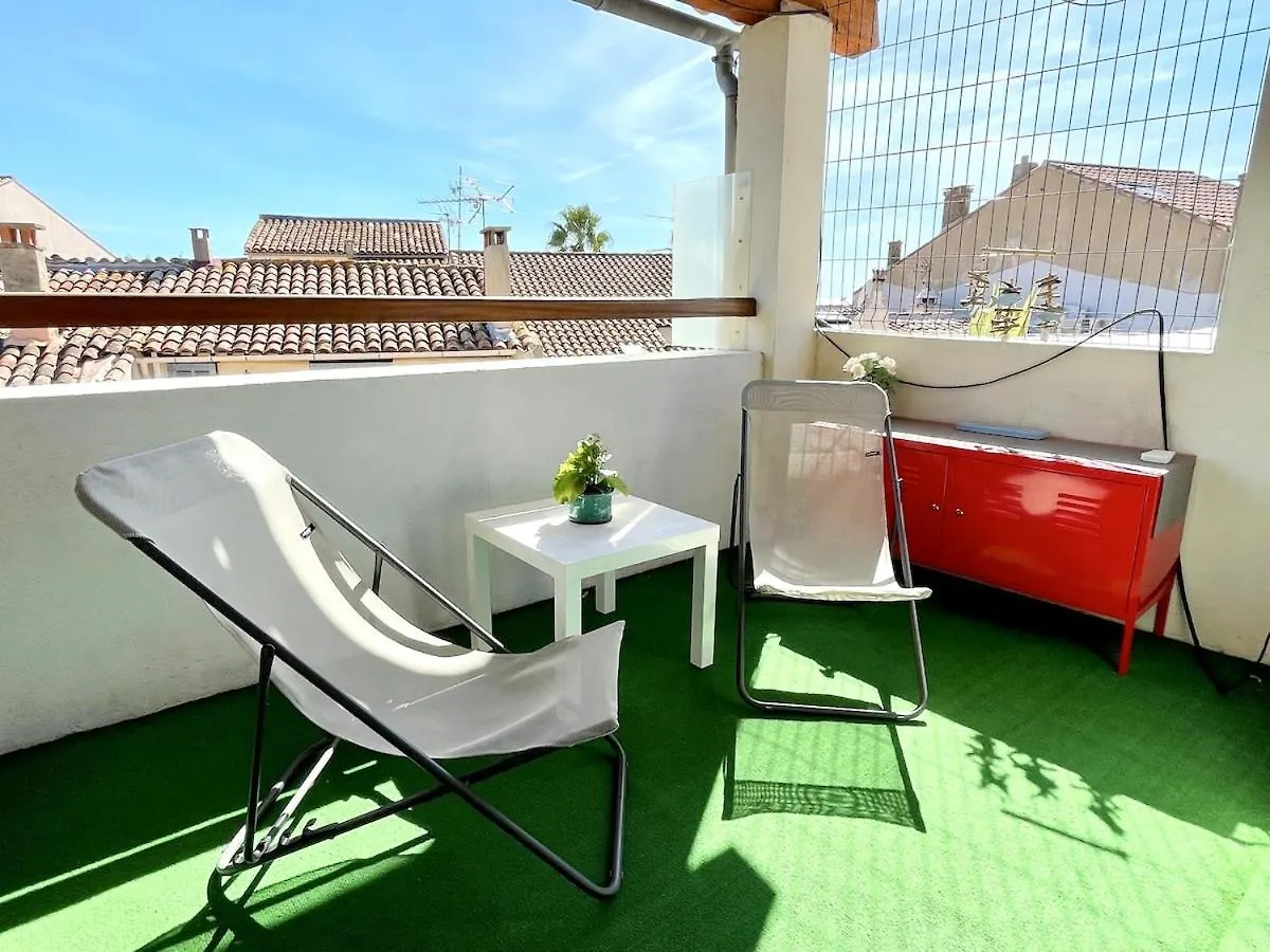 T2 Climatise Port De Sanary - Grande Terrasse Apartment 0*, Sanary-sur-Mer