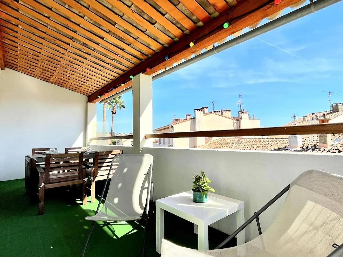 T2 Climatise Port De Sanary - Grande Terrasse Apartment 0*, Sanary-sur-Mer France